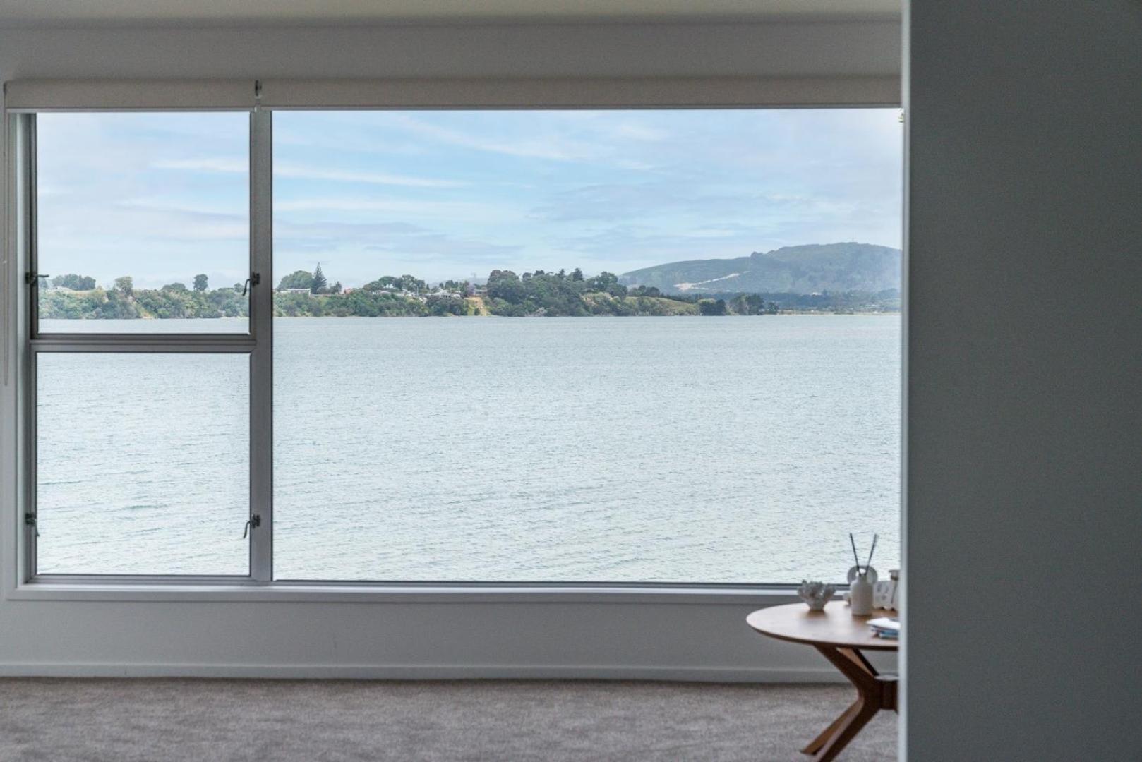 Harbour View Motel And Waterfront Apartments Tauranga Exterior photo