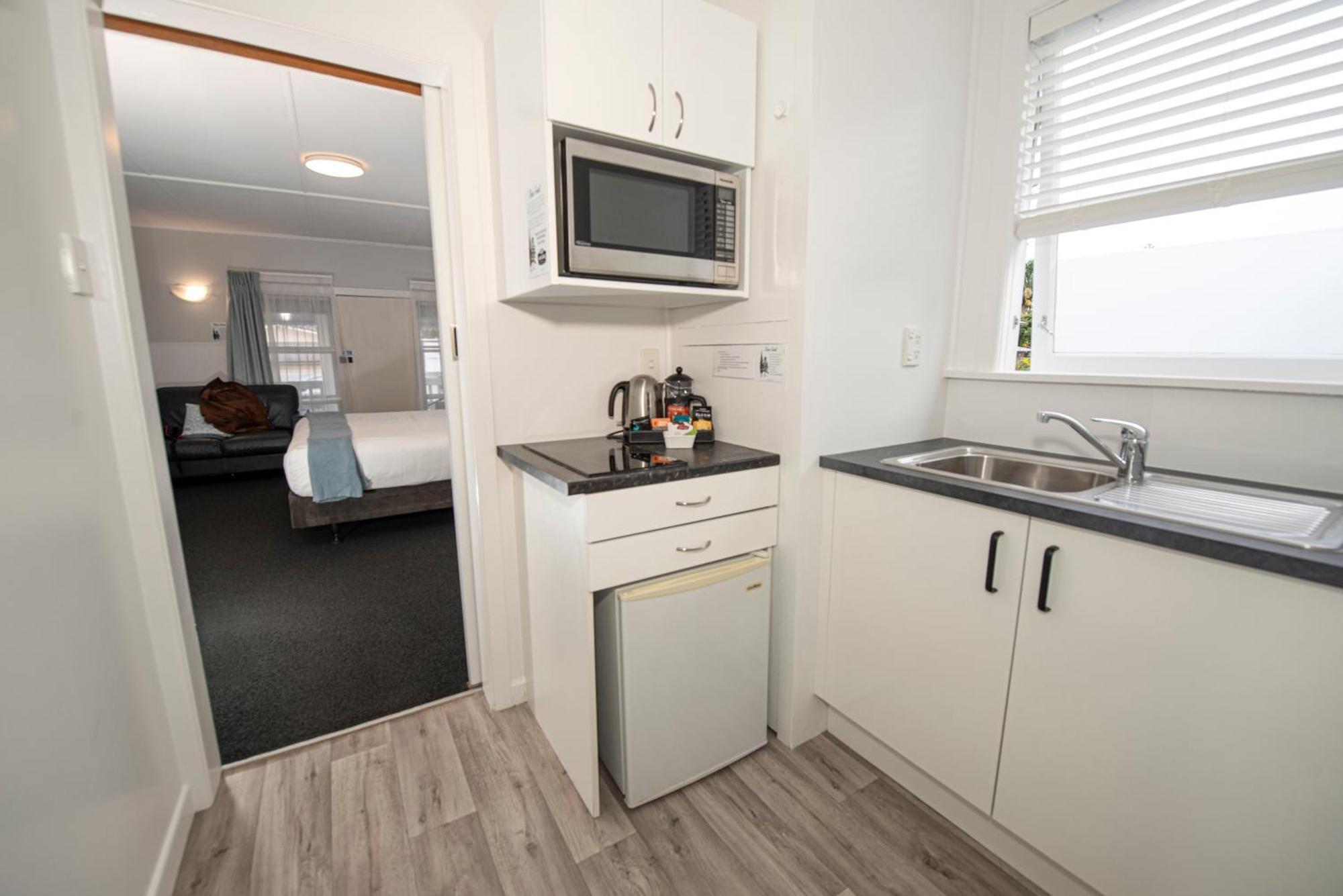 Harbour View Motel And Waterfront Apartments Tauranga Exterior photo